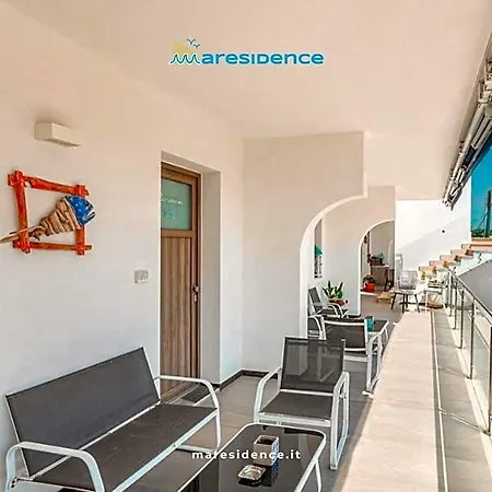 Maresidence - Il Sul Mare A Torre Pali Apartahotel 3*